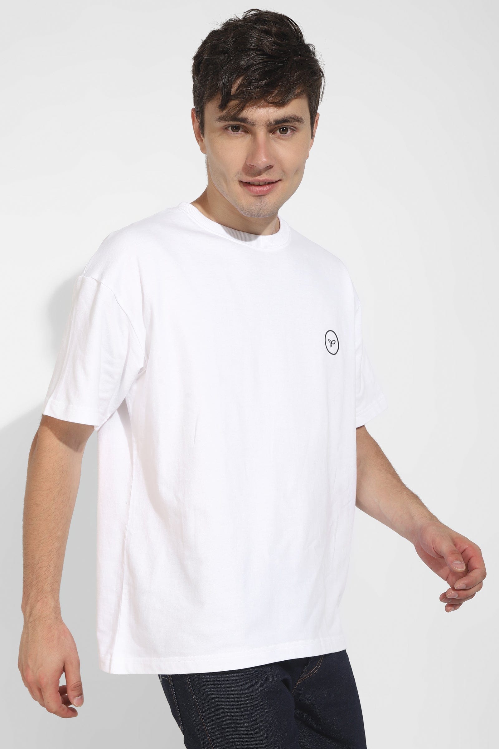 White Oversized Unisex T-shirt By Purple Mango